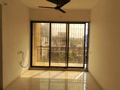 Living Room Image of 690 Sq.ft 1 BHK Apartment / Flat for rent in Platinum Om Sai Shrushti, Ulwe Navi Mumbai for Rs. 18000