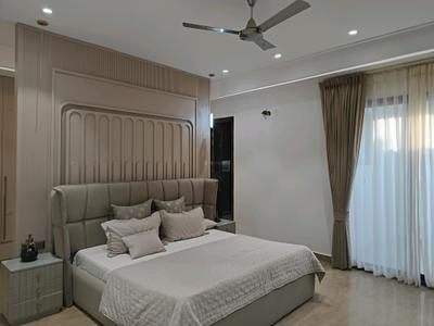 Bedroom Image of 3850 Sq.ft 5 BHK Builder Floor for sale in Indirapuram Ghaziabad for Rs. 57000238