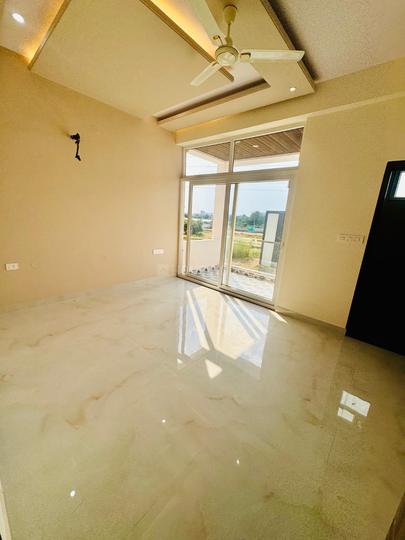 Mansarovar Extension Bedroom 1