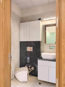 Common Bathroom Image of 1719 Sq.ft 3 BHK Apartment / Flat for sale in Calista Heights, Noida Extension Greater Noida for Rs. 10300000