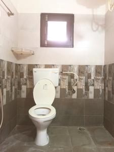 Common Bathroom Image of 800 Sq.ft 1 BHK Independent House for rent in Varthur Bengaluru for Rs. 22000
