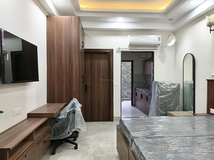 DLF Phase 3 Bedroom One 1