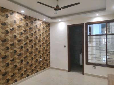 Bedroom Image of 1305 Sq.ft 3 BHK Builder Floor for sale in Green Field Colony Faridabad for Rs. 14500000