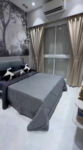 Bedroom Image of 1090 Sq.ft 2 BHK Apartment / Flat for sale in Airoli Navi Mumbai for Rs. 13900000