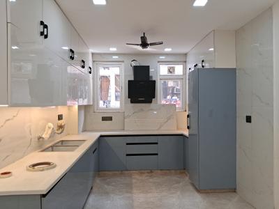 Kitchen Image of 1350 Sq.ft 3 BHK Builder Floor for sale in Paschim Vihar New Delhi for Rs. 26000000