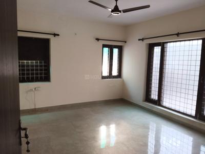 Bedroom Image of 1700 Sq.ft 3 BHK Apartment / Flat for rent in DDA Flats Sarita Vihar, Sarita Vihar New Delhi for Rs. 57000