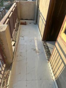 Balcony Image of 800 Sq.ft 2 BHK Apartment / Flat for rent in Noida Extension Greater Noida for Rs. 12000