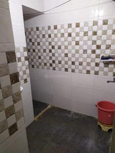 Bathroom Image of 1247 Sq.ft 3 BHK Apartment / Flat for sale in Mayur Vihar II New Delhi for Rs. 19000000