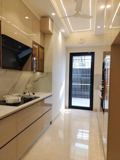 Sector 70 Main Image 1