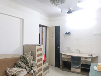 Living Room Image of 600 Sq.ft 1 BHK Apartment / Flat for rent in Shree Drusti, Kasarvadavali Thane for Rs. 18000