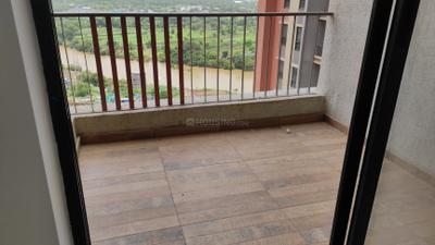 Balcony Image of 900 Sq.ft 2 BHK Apartment / Flat for rent in Shapoorji Pallonji Joyville Sensorium, Maan Pune for Rs. 26000