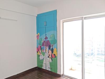 Bedroom Image of 924 Sq.ft 2 BHK Apartment / Flat for rent in Paras Tierea, Sector 137 Noida for Rs. 25000