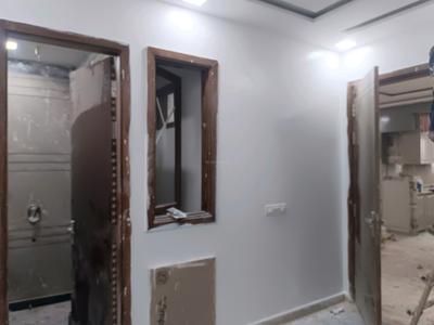 Bedroom Image of 1450 Sq.ft 4 BHK Builder Floor for sale in Rohini Sector 28 New Delhi for Rs. 15000000