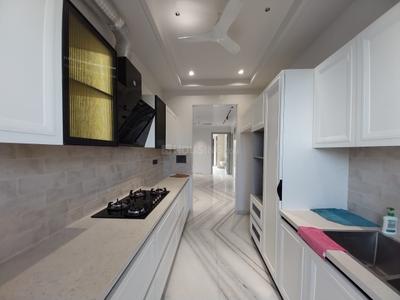 Kitchen Image of 2100 Sq.ft 3 BHK Builder Floor for rent in South City Luxury Floors, Sector 50 Gurgaon for Rs. 90000