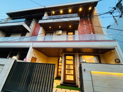 5 BHK Villa