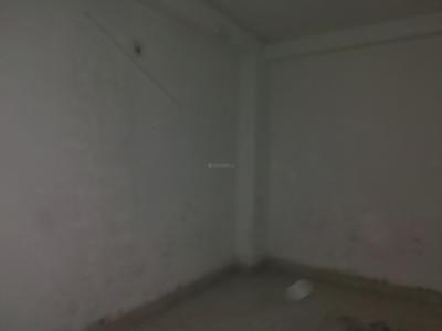 Bedroom Image of 650 Sq.ft 2 BHK Builder Floor for sale in Khanpur New Delhi for Rs. 4300000