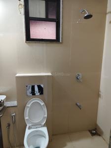 Bathroom Image of 685 Sq.ft 2 BHK Apartment / Flat for rent in Science City Ahmedabad for Rs. 38000