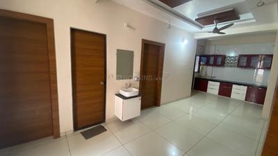 Hall Image of 2250 Sq.ft 3 BHK Apartment / Flat for rent in Shree Umiya Sunshine Fortune, Kudasan Gandhinagar for Rs. 24000
