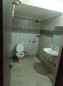 Bathroom Image of 1490 Sq.ft 2 BHK Independent House for rent in Sector 46 Gurgaon for Rs. 37000
