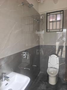 Bathroom Image of 600 Sq.ft 1 BHK Apartment / Flat for rent in Kalyan Nagar Bengaluru for Rs. 30000