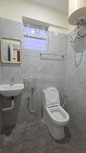 Bathroom Image of 800 Sq.ft 1 BHK Apartment / Flat for rent in Bommanahalli Bengaluru for Rs. 26499