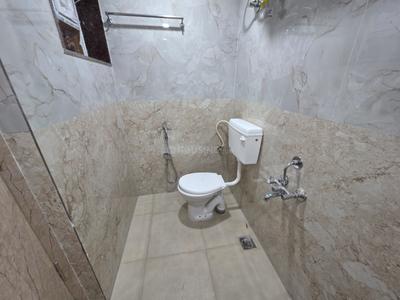 Bathroom Image of 750 Sq.ft 2 BHK Builder Floor for rent in JP Nagar Bengaluru for Rs. 25000