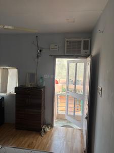 Bedroom Image of 650 Sq.ft 1 RK Independent House for rent in Sector 5 Rohini New Delhi for Rs. 12000