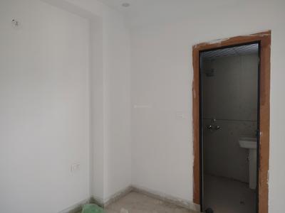 Bedroom Image of 1010 Sq.ft 2 BHK Apartment / Flat for sale in Signix Harmony Heights, Noida Extension Greater Noida for Rs. 4402000