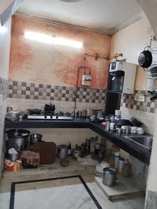 Kitchen Image of 900 Sq.ft 2 BHK Builder Floor for rent in Dashrath Puri New Delhi for Rs. 25000