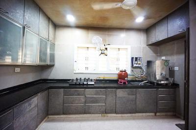 Kitchen Image of 3060 Sq.ft 6 BHK Apartment / Flat for sale in Navrangpura Ahmedabad for Rs. 36000000