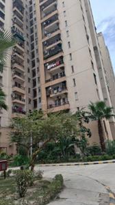 Image of 1360 Sq.ft 3 BHK Apartment / Flat for sale in Jaypee Kosmos, Sector 134, Noida for Rs. 10600000