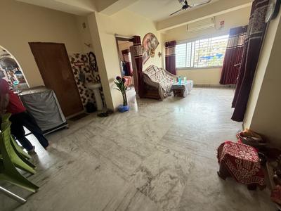 Living Room Image of 860 Sq.ft 2 BHK Apartment / Flat for sale in Airport Gate no. 1 Kolkata for Rs. 3100000