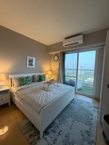 Bedroom Image of 2300 Sq.ft 3.5 BHK Apartment / Flat for rent in DLF One Midtown, Karampura New Delhi for Rs. 95000