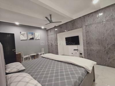 Bedroom Image of 1500 Sq.ft 3 BHK Builder Floor for sale in Green Park New Delhi for Rs. 39000000