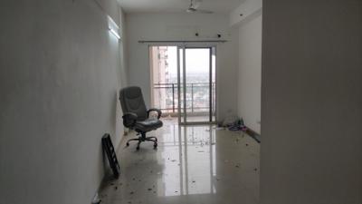 Living Room Image of 1636 Sq.ft 3 BHK Apartment / Flat for rent in DLF Capital Greens, Karampura New Delhi for Rs. 57000