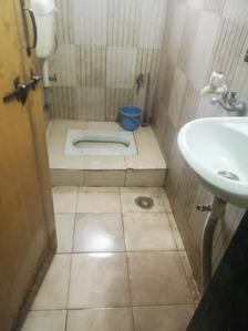 Bathroom Image of Badri Bhawar Boys Hostel in Akurdi, Pune
