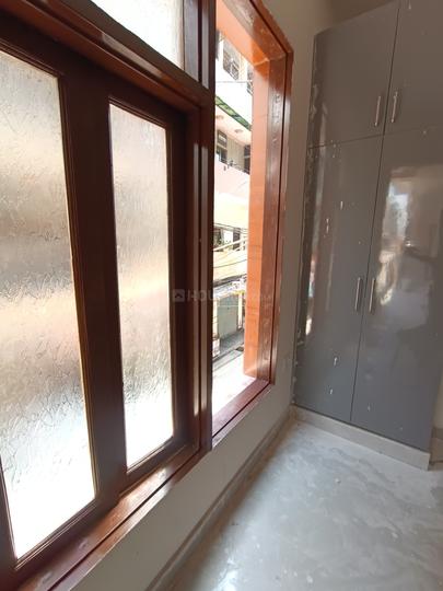 Mayur Vihar Phase 1 Bedroom 1
