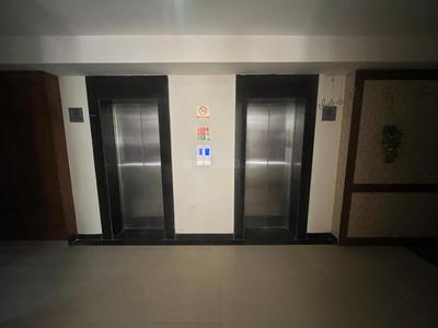 Kitchen Image of 2600 Sq.ft 4 BHK Apartment / Flat for rent in Experion Capital, Gomti Nagar Lucknow for Rs. 110000