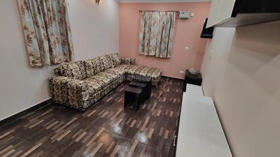 Bedroom Image of 650 Sq.ft 1 BHK Builder Floor for rent in Chittaranjan Park New Delhi for Rs. 35000