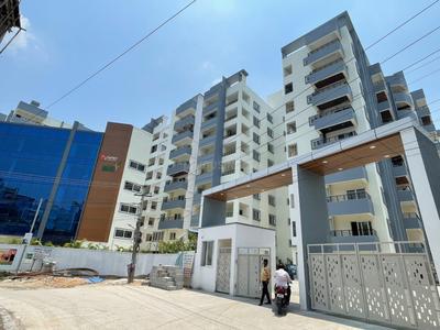 Image of 1300 Sq.ft 3 BHK Apartment / Flat for rent in Kukatpally, Hyderabad for Rs. 30000