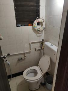 Bathroom Image of 600 Sq.ft 1 BHK Apartment / Flat for sale in Viman Nagar Pune for Rs. 5800000