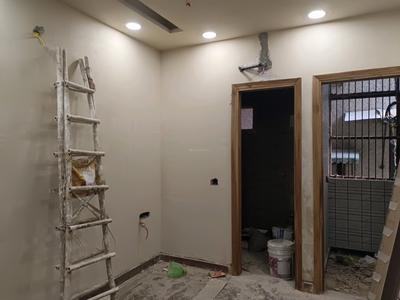 Bedroom Image of 1200 Sq.ft 3 BHK Builder Floor for sale in Sector 22 Rohini New Delhi for Rs. 10200000