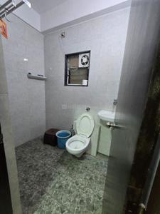 Bathroom Image of 1000 Sq.ft 2 BHK Apartment / Flat for rent in Sama Savli Vadodara for Rs. 20000