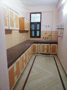 Kitchen Image of 1800 Sq.ft 3 BHK Builder Floor for rent in Sector 45 Noida for Rs. 33000