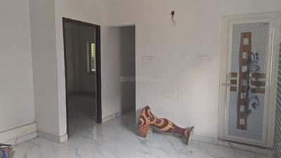 Living Room Image of 800 Sq.ft 2 BHK Apartment / Flat for sale in Naktala Kolkata for Rs. 4960000