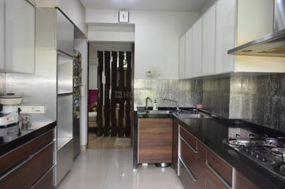 Kitchen Image of 1300 Sq.ft 3 BHK Apartment / Flat for sale in Juhu Mumbai for Rs. 47500000