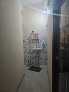 Bathroom Image of 1200 Sq.ft 2 BHK Apartment / Flat for rent in Omkar Nagar Nagpur for Rs. 24000