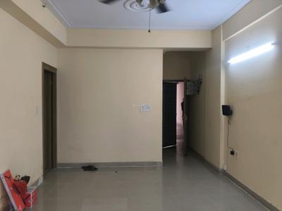Living Room Image of 2000 Sq.ft 3 BHK Apartment / Flat for rent in Skytech Merion Residency II, Crossings Republik Ghaziabad for Rs. 32000