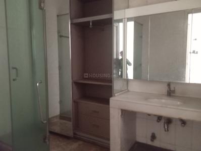 Bedroom Image of 2100 Sq.ft 3 BHK Builder Floor for rent in Gulmohar Park New Delhi for Rs. 250000