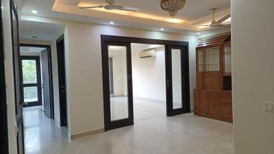Living Room Image of 2000 Sq.ft 3 BHK Builder Floor for rent in Kalkaji New Delhi for Rs. 100000